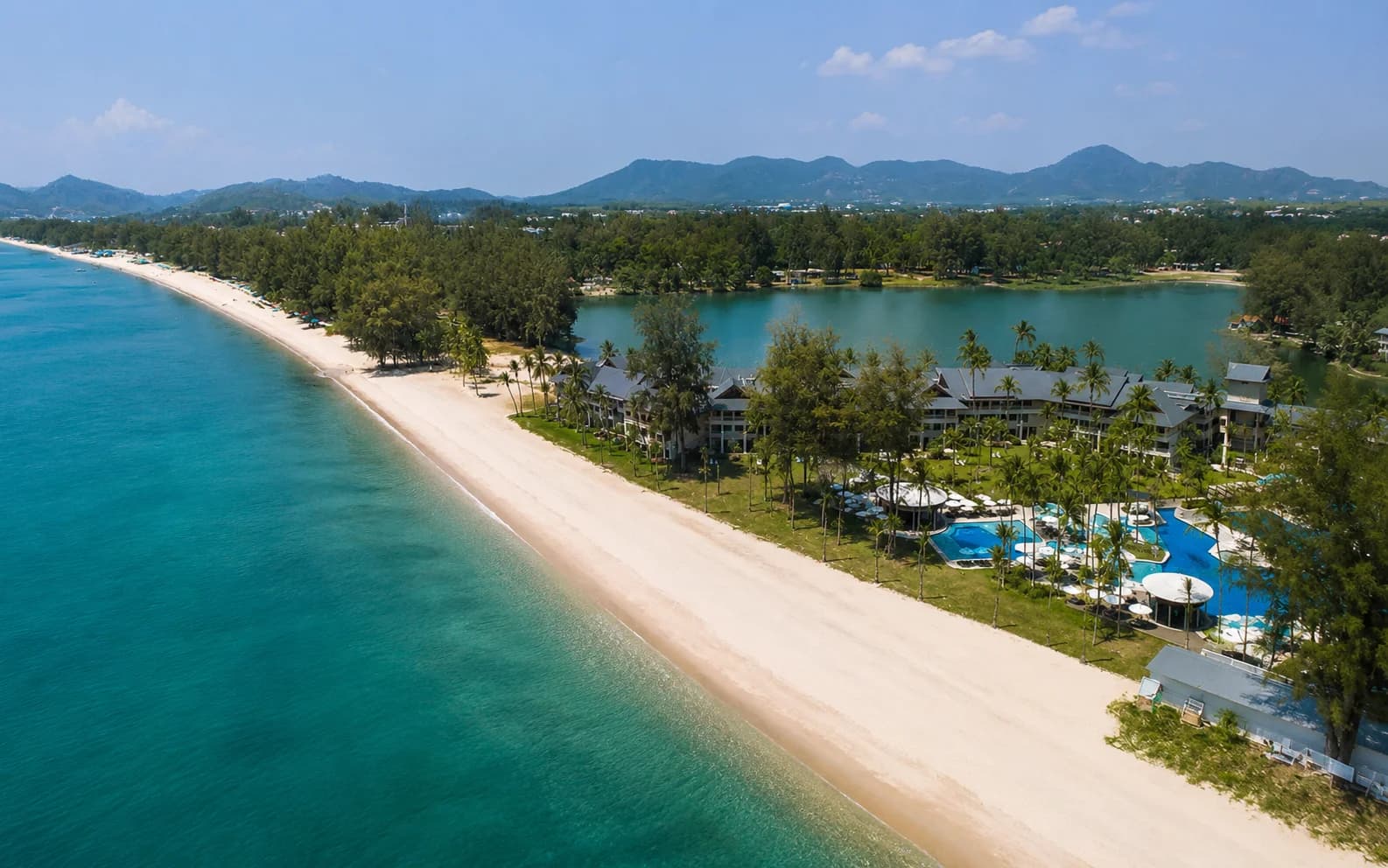 the Laguna stretch from the air: the lagoons and resorts behind the sand