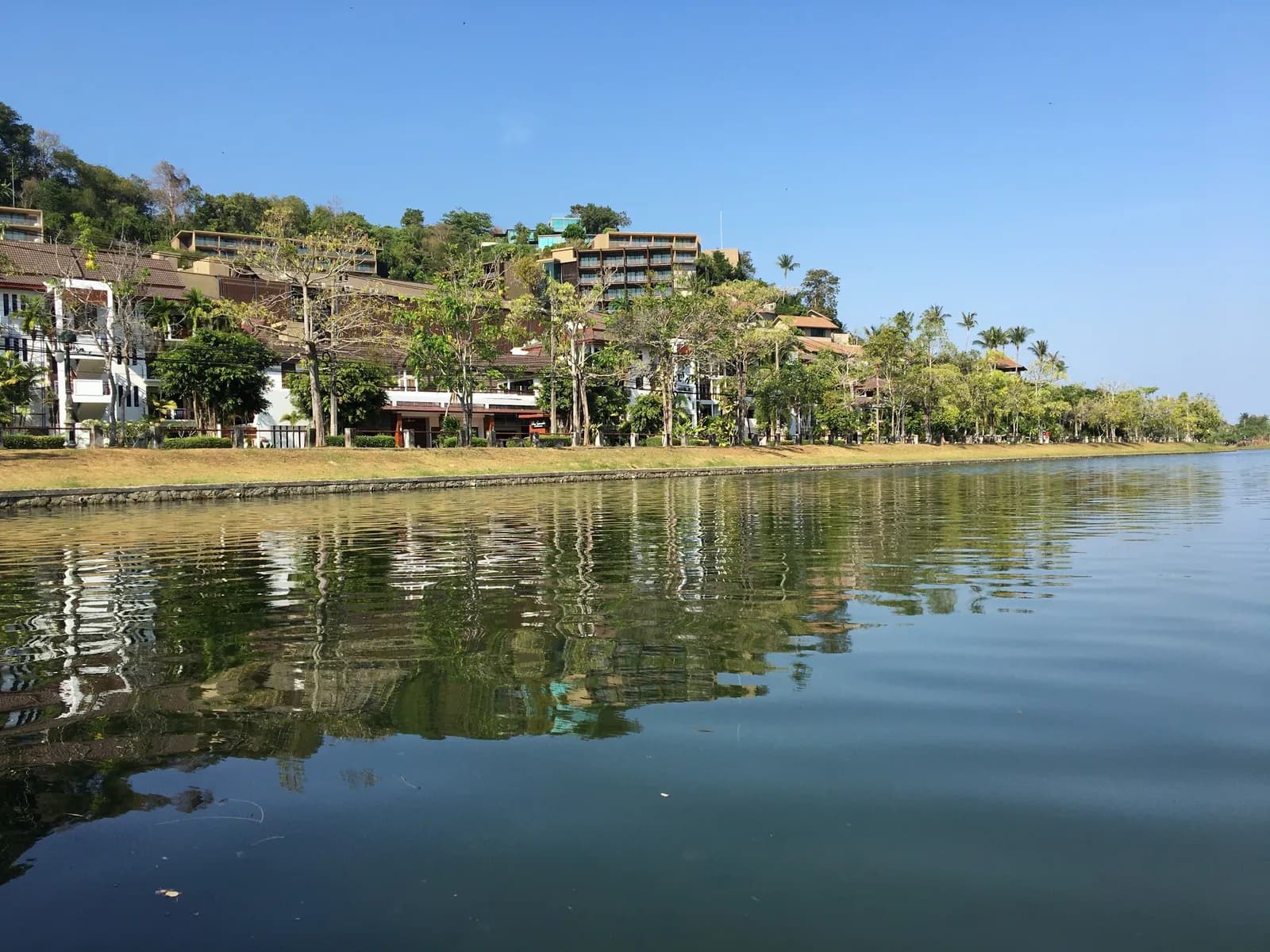 Nai Harn Lake behind the beach