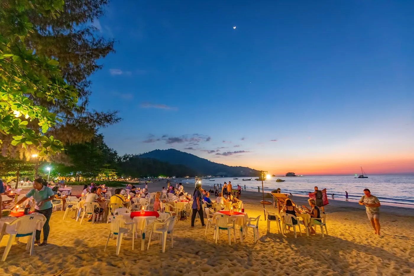 sunset dinner on the sand